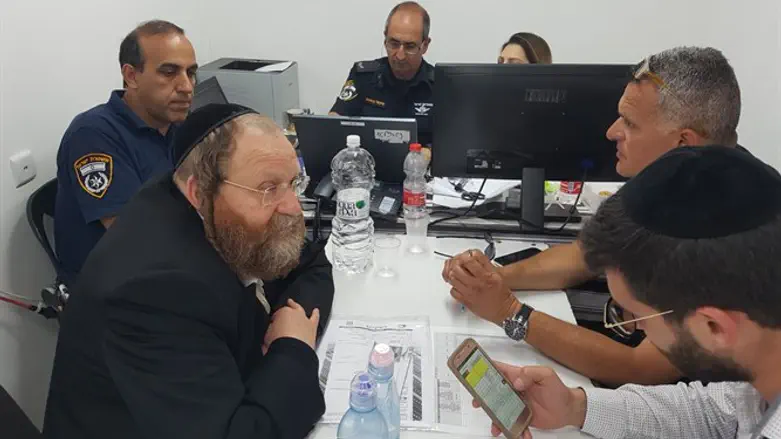 להקל על סבלם של הילדים