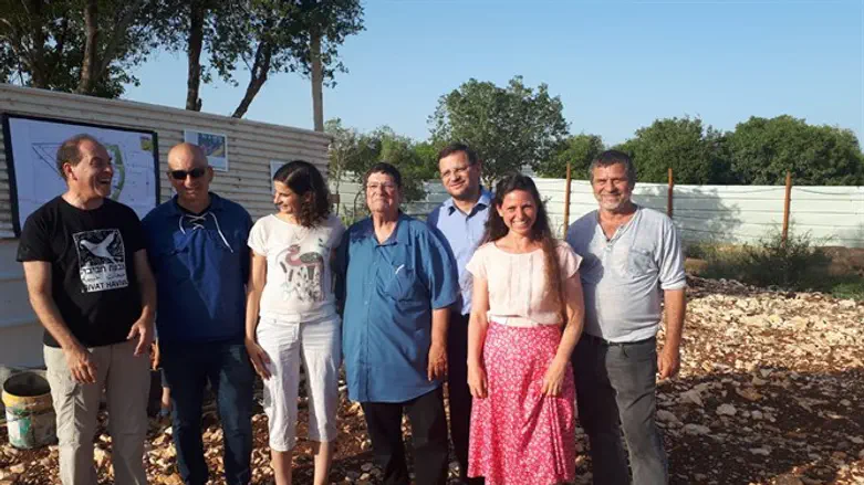 אבן פינה לפרויקטים החדשים ביישוב פלך