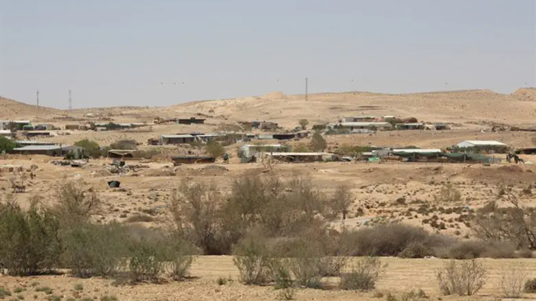 המקבץ הבלתי חוקי רחמה