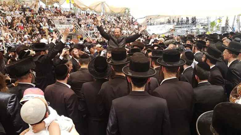 חגיגות ל"ג בעומר במירון