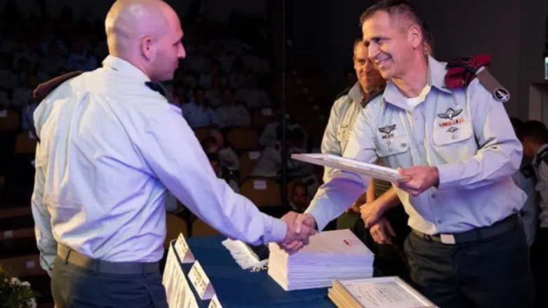אל תחדלו מעיסוק במקצוע הצבאי