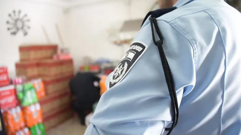 שוטר. ארכיון