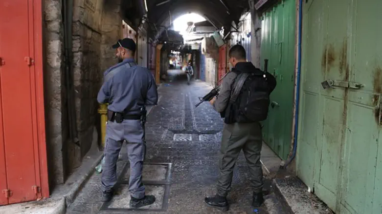 Scene of Damascus Gate stabbing attack