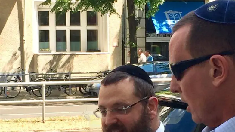 השגריר עם כיפה