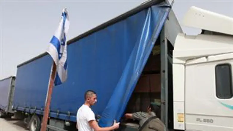 משאית בבדיקה