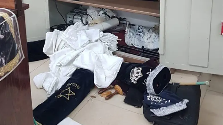 ספרי התורה שחוללו בבני ברק