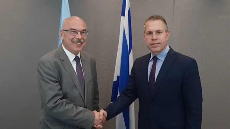 Vladimir Ivanovich Voronkov with Gilad Erdan