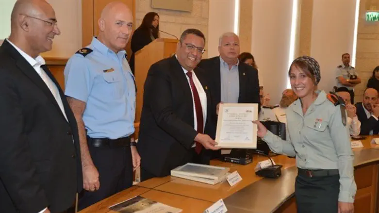 הענקת התעודות