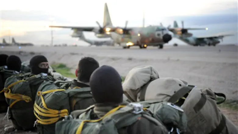 Paratroopers (archive)