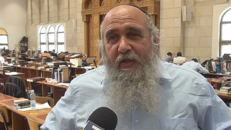 הרב חננאל אתרוג