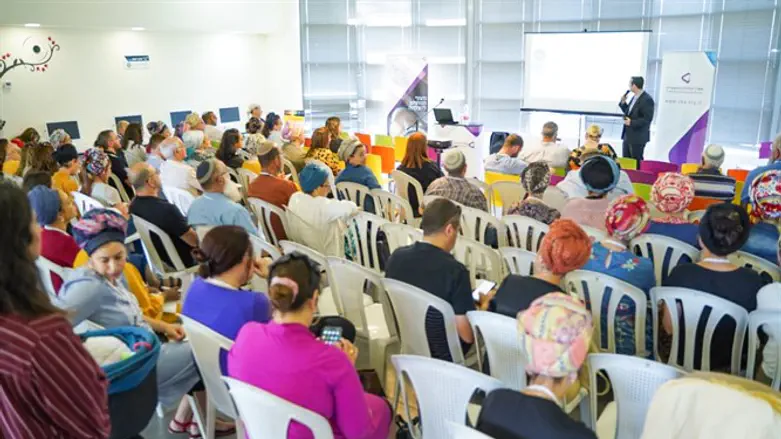 אוכלוסיה אקטיבית באופייה