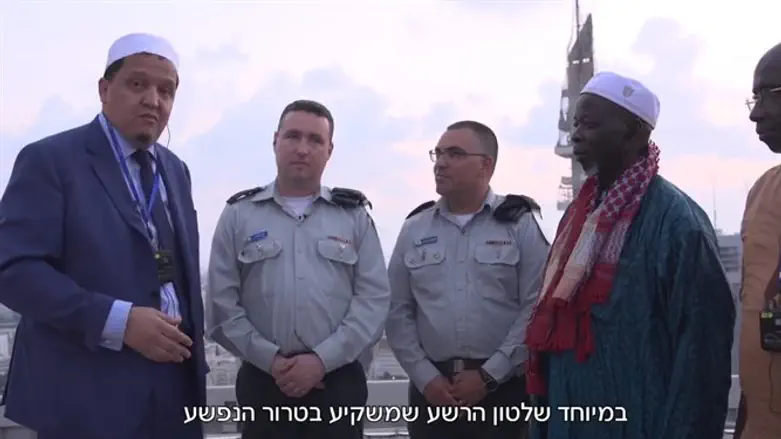 Хасан Шалгуми на крыше Кирии