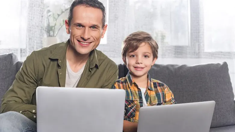 כל השירותים בקליק אחד מהבית