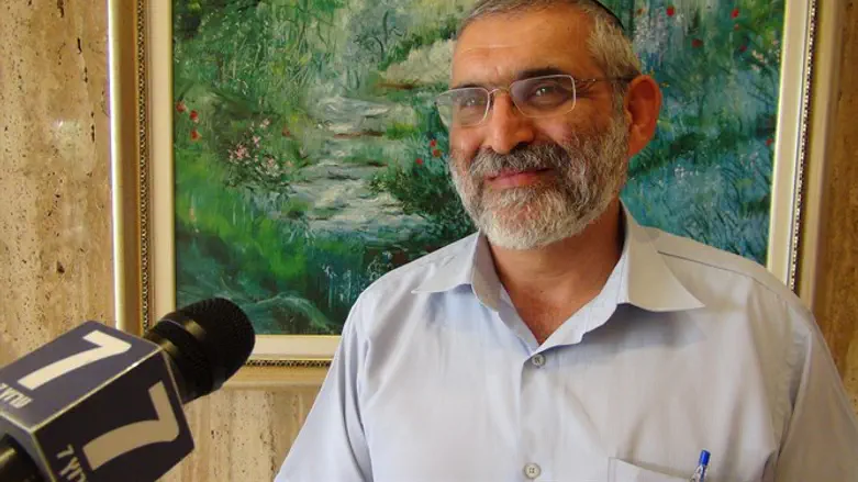 ד"ר מיכאל בן ארי