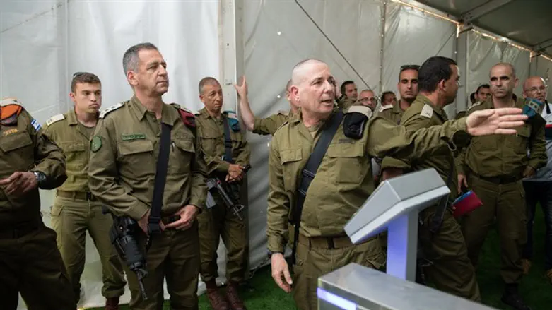 הרמטכ"ל במהלך ההשתלמות