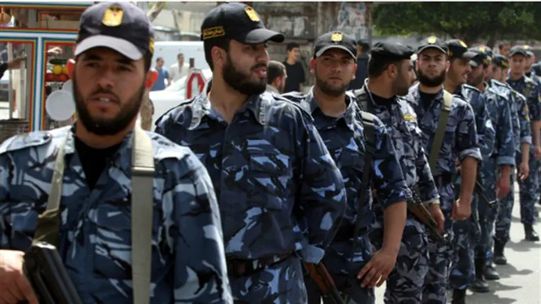 Палестинская полиция. Иллюстрация