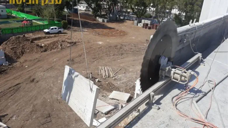 ניסור בטון מקצועי בחומה