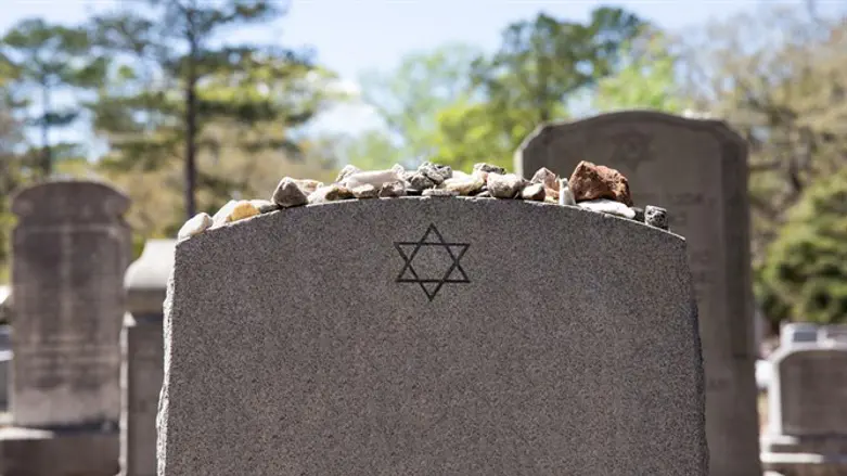 מצבה יהודית. אילוסטרציה