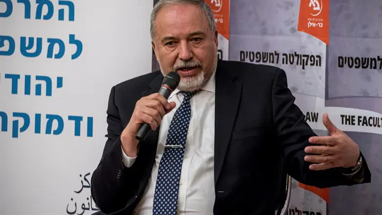 אביגדור ליברמן