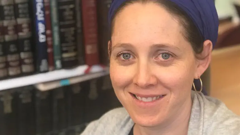 הרבנית חמוטל שובל 