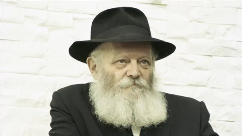 "התודעה של כל חסיד חב"ד היא 'חיים עם הרבי'". הרבי מלובביץ'