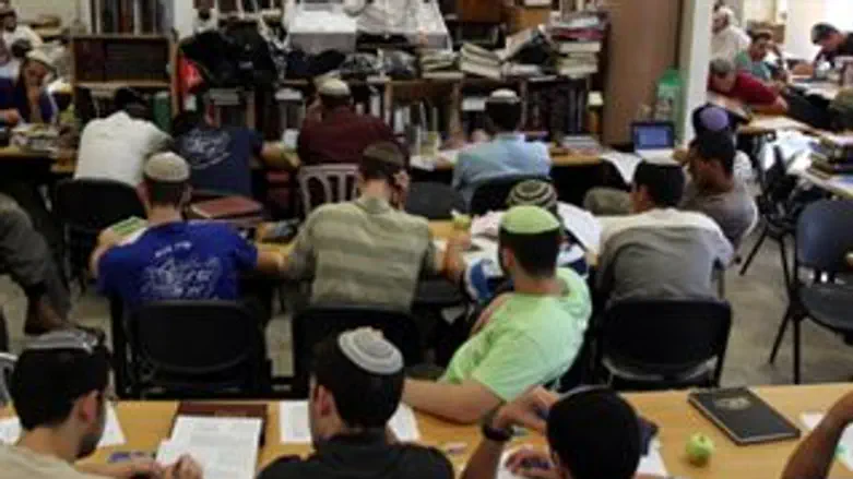 לומדים תורה