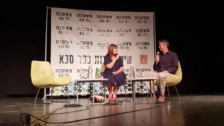 הנדל ב"שישיתרבות" עם רינה מצליח