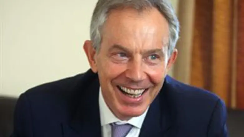 גיסתו התאסלמה. בלייר