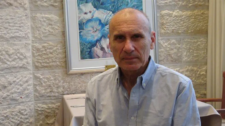תרמית. גרשון הכהן