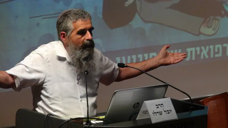 הרב יובל שרלו