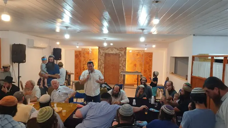 חנוכת ארון הקודש החדש