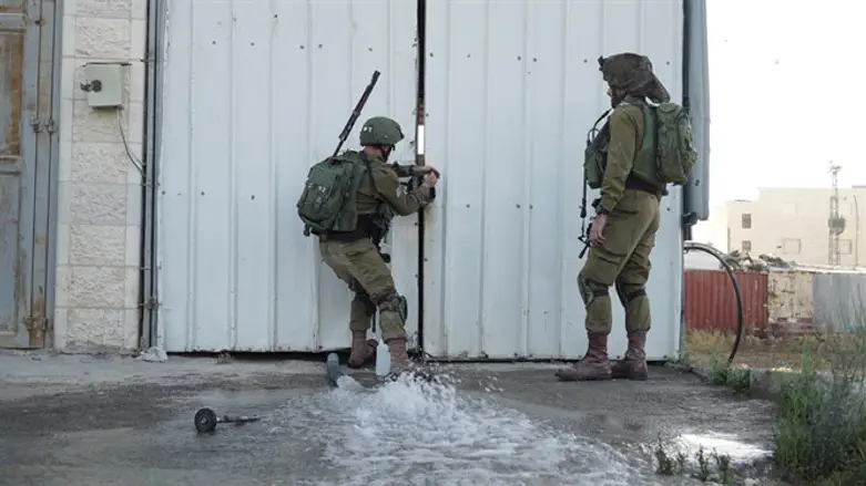 Seizing illegal water storage