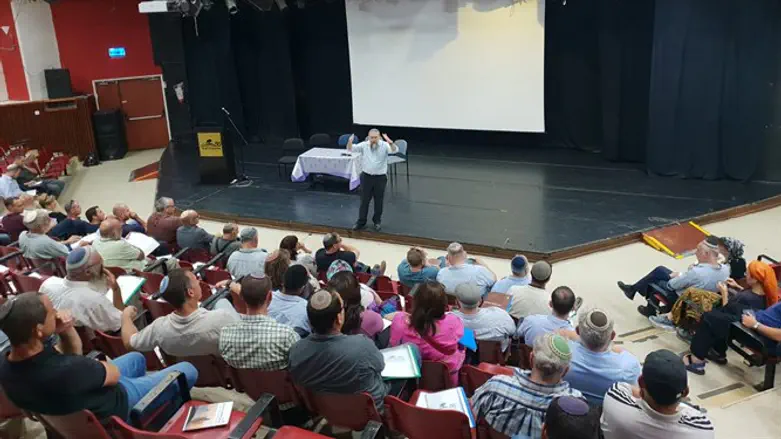 לעצור את הגזל