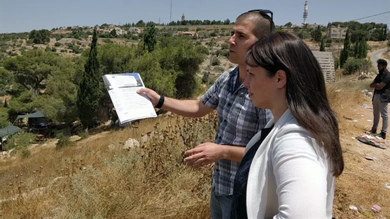 Hotovely in Gush Etzion with Regavim