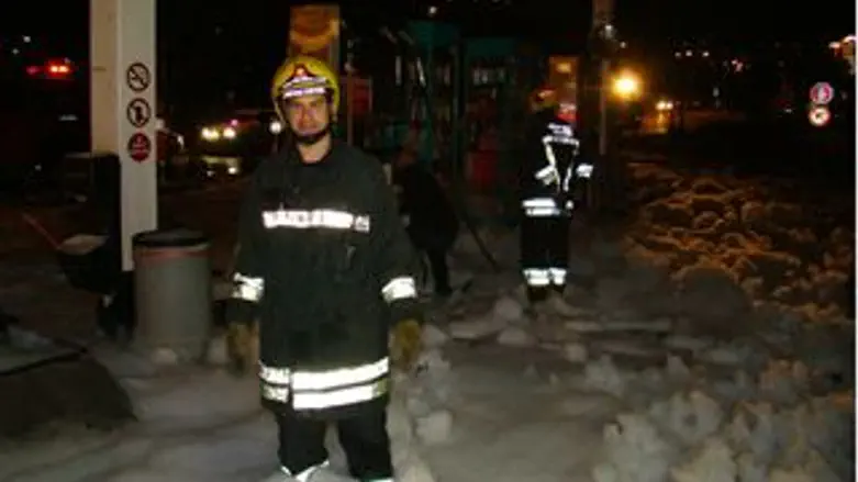 הכבאים במקום