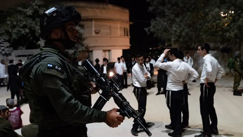 יהודים בכיפל חראת׳