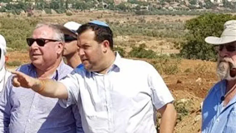 דגן ואמסלם בסיור בשומרון. ארכיון