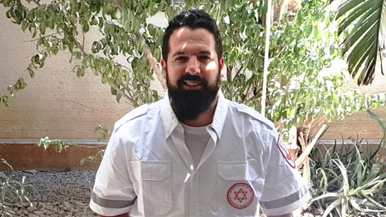 חובש מד"א דניאל מסיקה