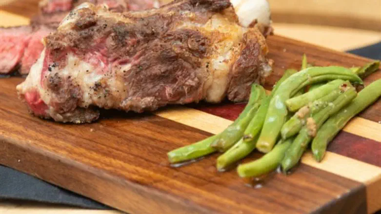Steak with Green beans