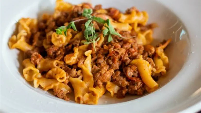 Pasta With Veal Boloneges