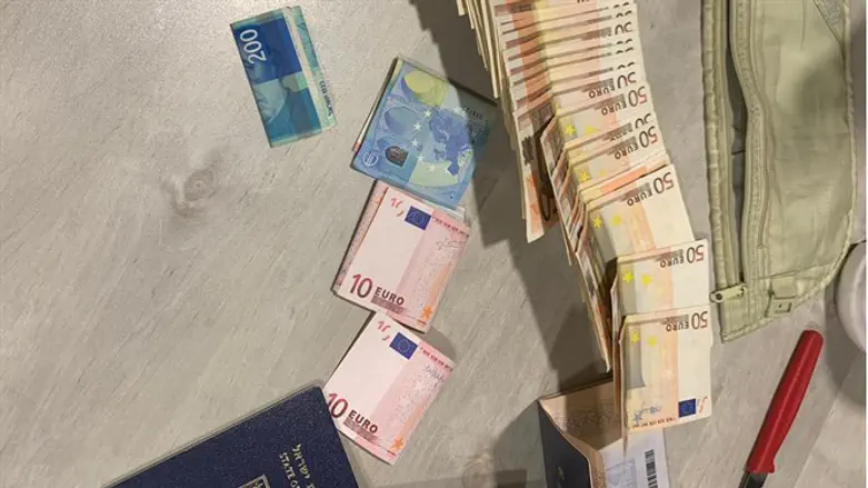 חלק מן האבידה שנמצאה בתחנת הרכבת