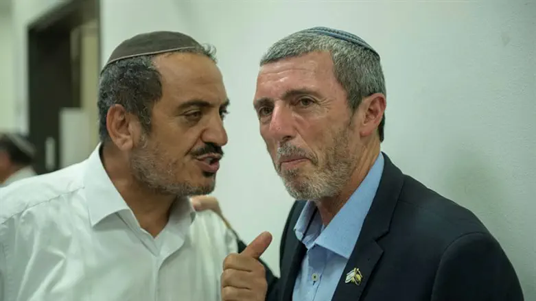 השר פרץ בכנס מרכז הבית היהודי