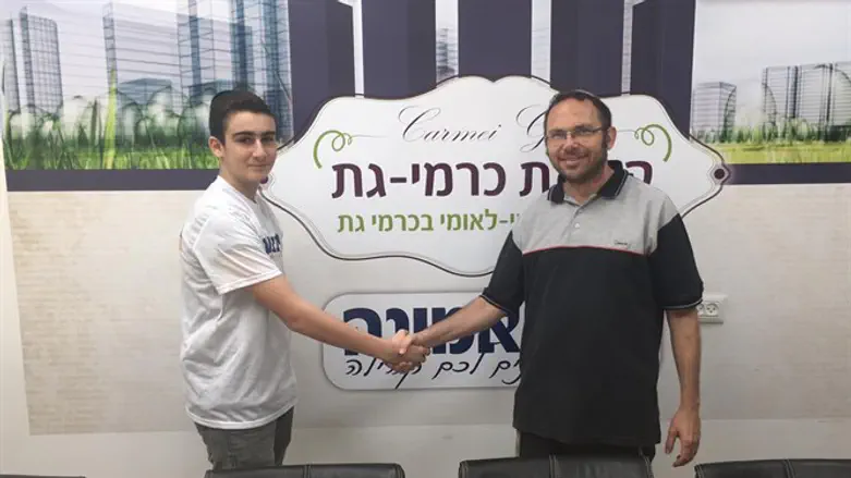 Yair Hoffman, left, and Israel Zeira