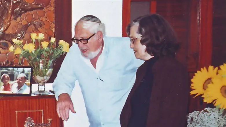 אוניברסיטת אריאל התחילה אצלה במטבח. רחל סלונים ובעלה צביקה 