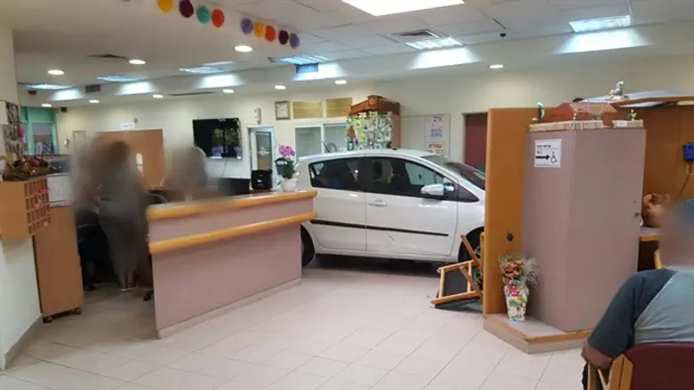 Woman crashes into nursing home