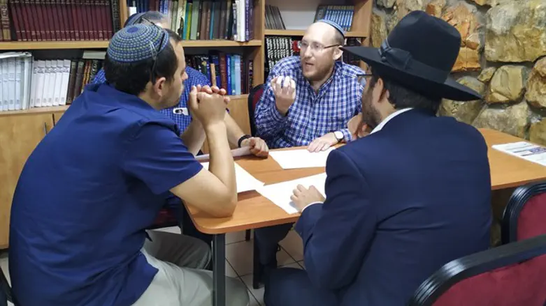 מגדלור לכל הארץ