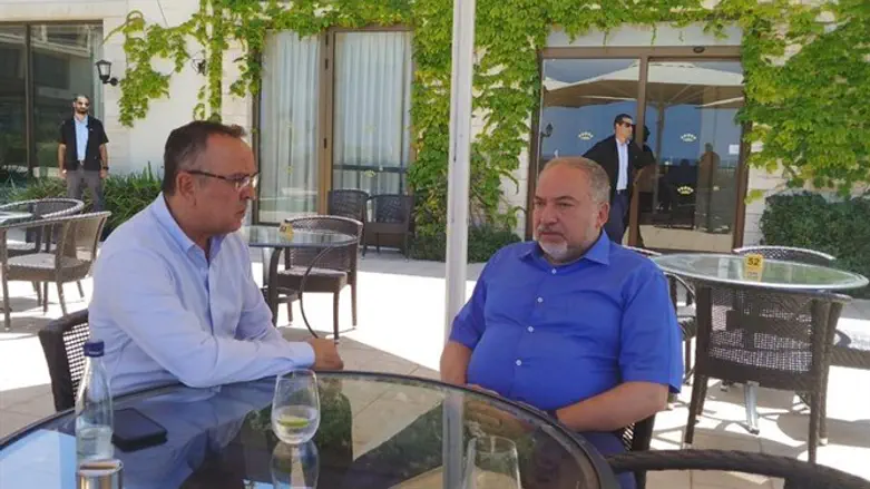 בן סימון וליברמן