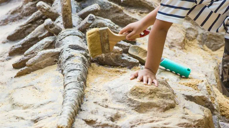 דינוזאורים בטכנודע