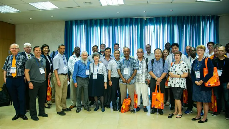 משתתפי הכנס