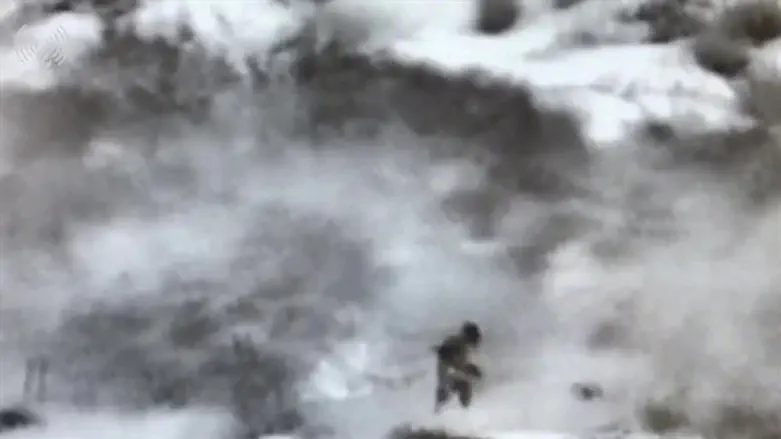 Terrorists attempt to infiltrate into Israel on Gaza border